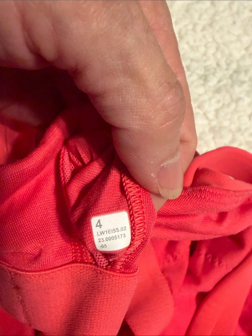Lululemon Women’s Coral Pink Sports Bra sz 4